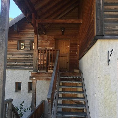 Le Cubèt Hameau des Chazals Nevache Hautes Alpes Extérieur photo