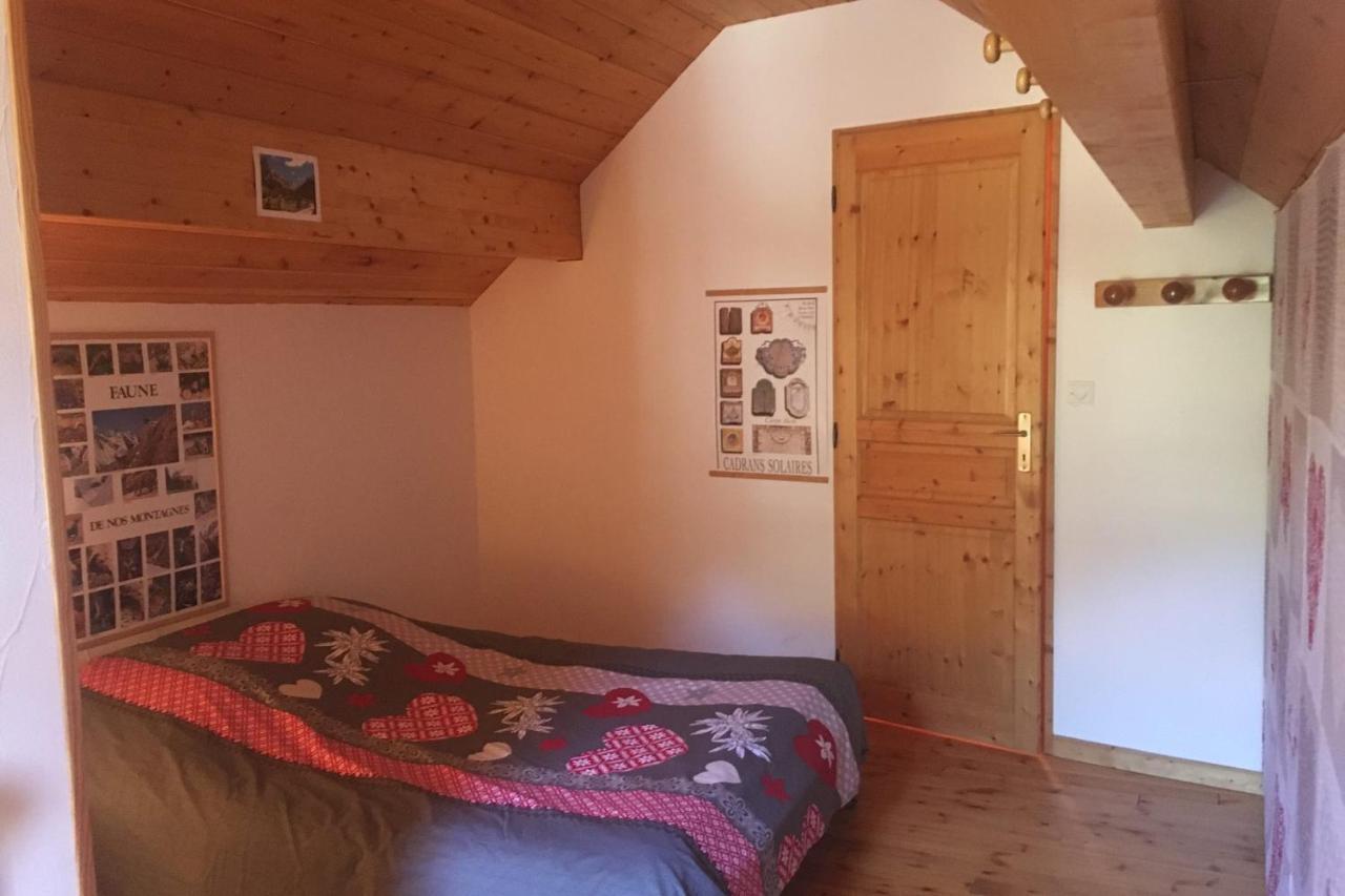 Le Cubèt Hameau des Chazals Nevache Hautes Alpes Extérieur photo